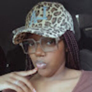 Meet your Posher, Kasey